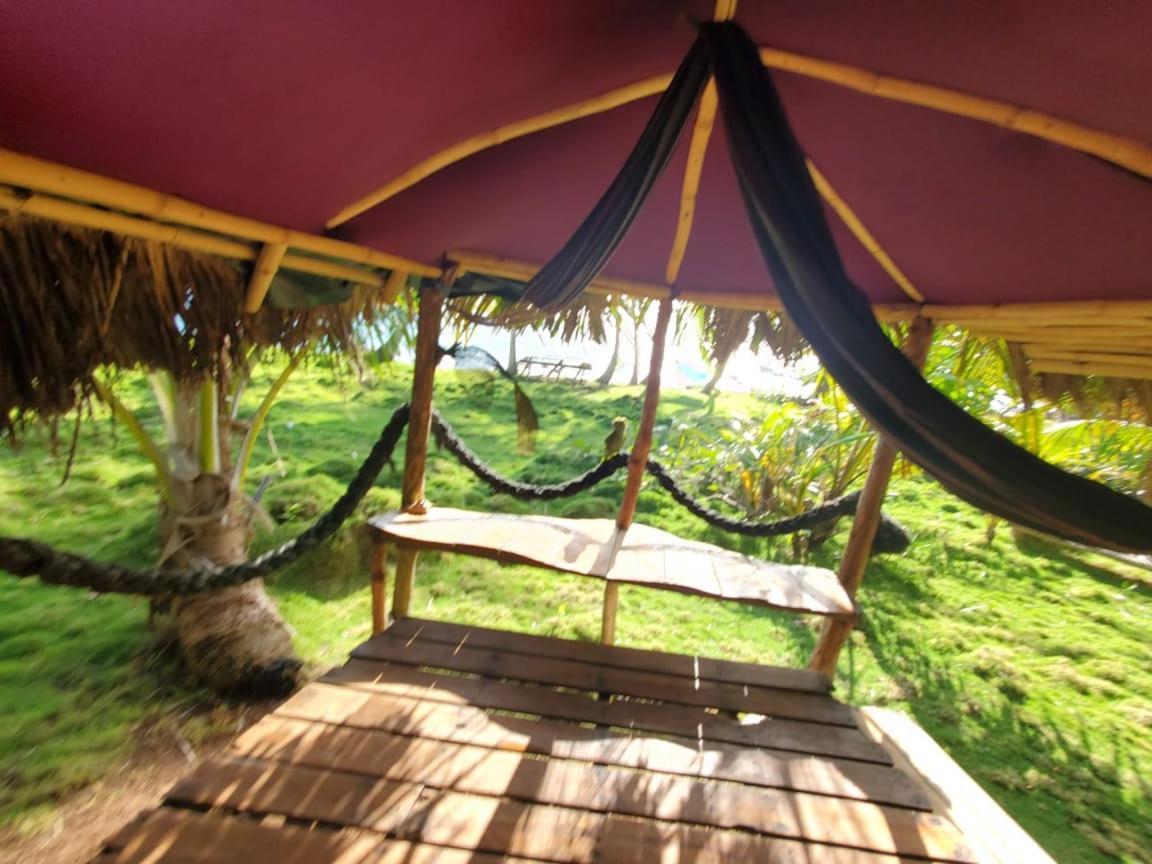 Derek'S Place Eco-Lodge Little Corn Island Eksteriør bilde